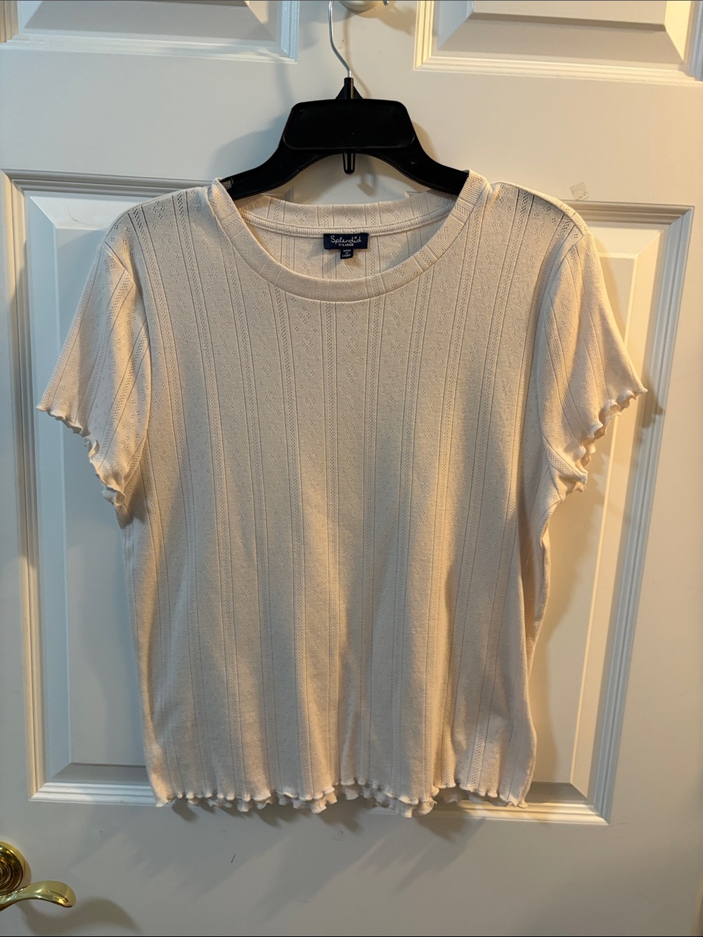 Splendid Cream Short Sleeve Ribbed Tee with Lettuce Hem
